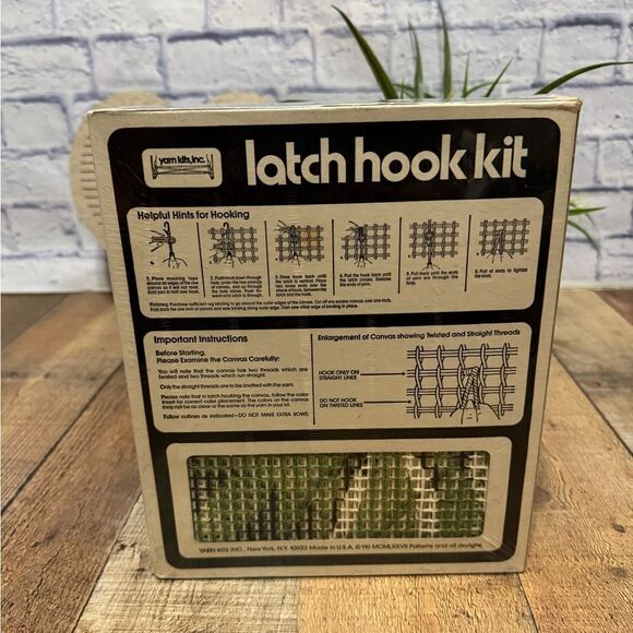 Vintage YKI Latch Hook Kit Craft NOS Butterfly 9105 20”x27” Wall Hanging/ Rug - Picture 5 of 6